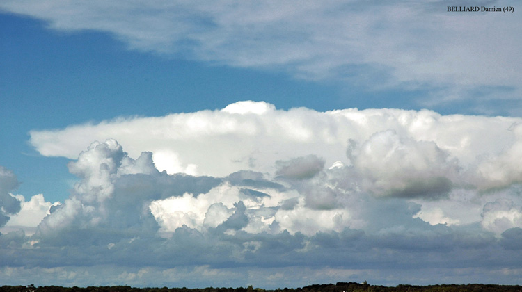 Photo de Cumulonimbus avec sommet pénétrant 3e le 06 juin 2005 en Anjou