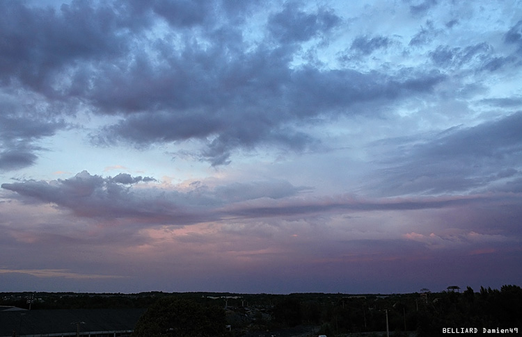 29 juillet 2005 - 21h36 - Stratocumulus Castellanus