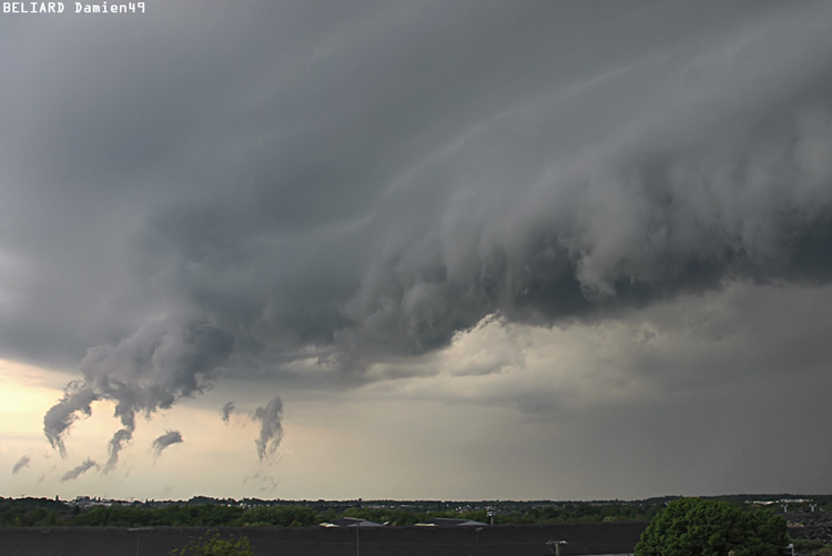 30 avril 2007 - 20h42 - Tornade