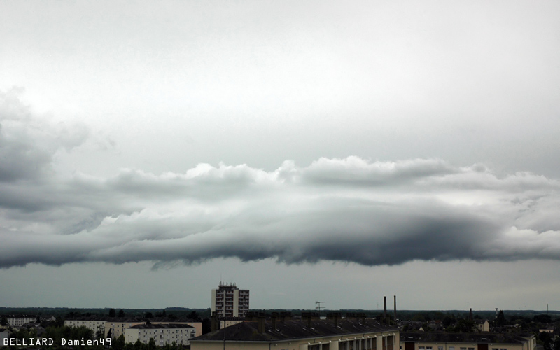 080526_19h54_arcus_isole.jpg